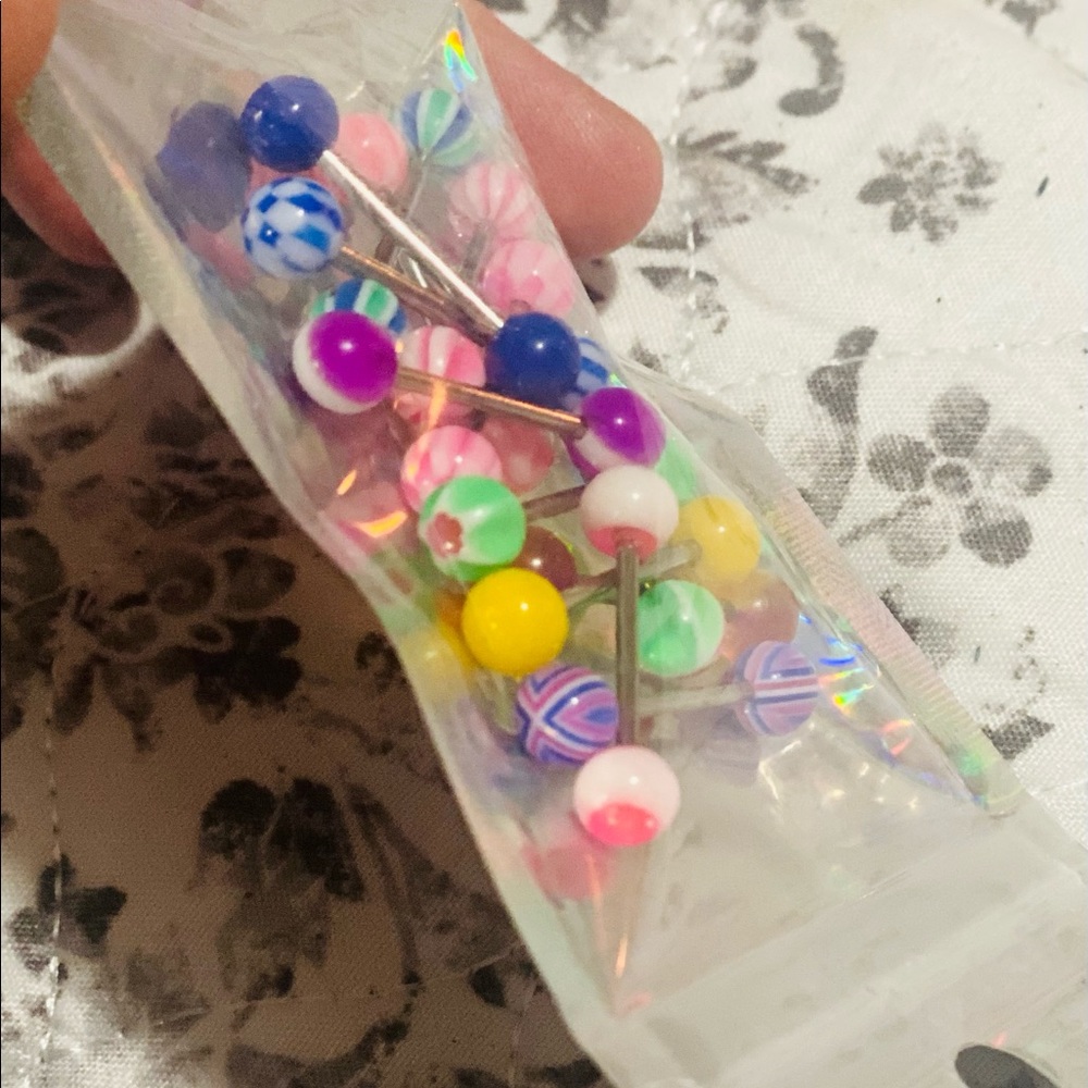 LOT OF 13 TONGUE RINGS - Picture 5 of 5